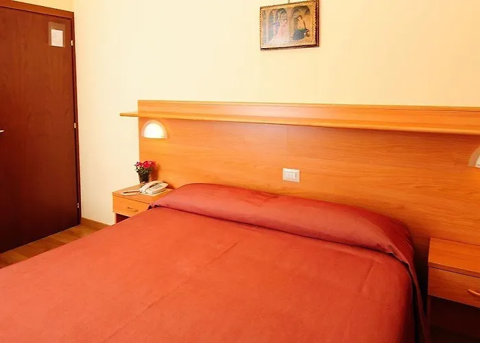 Hotel Sacro Cuore 2*