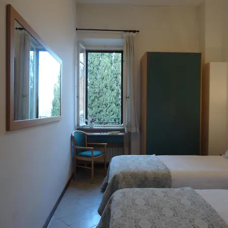 Sacro Cuore Otel 2*