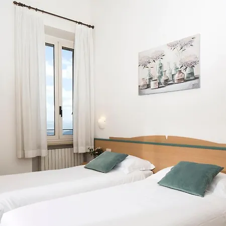 Sacro Cuore Otel 2*