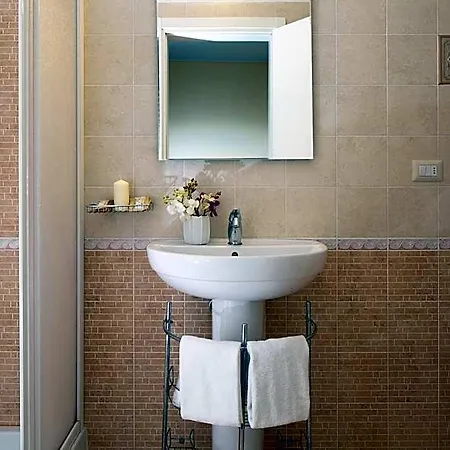 Sacro Cuore Otel 2*